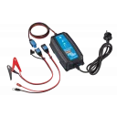 victron-blue-smart-ip65-batteriladdare-12v-15a-m-bluetooth-12-15